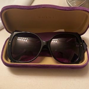 Gucci oversized sunglasses (only worn once)